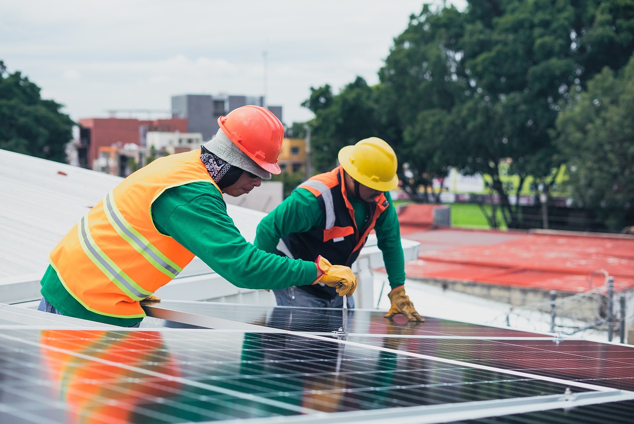 eClouds Eyarthi's AMC on Solar Projects